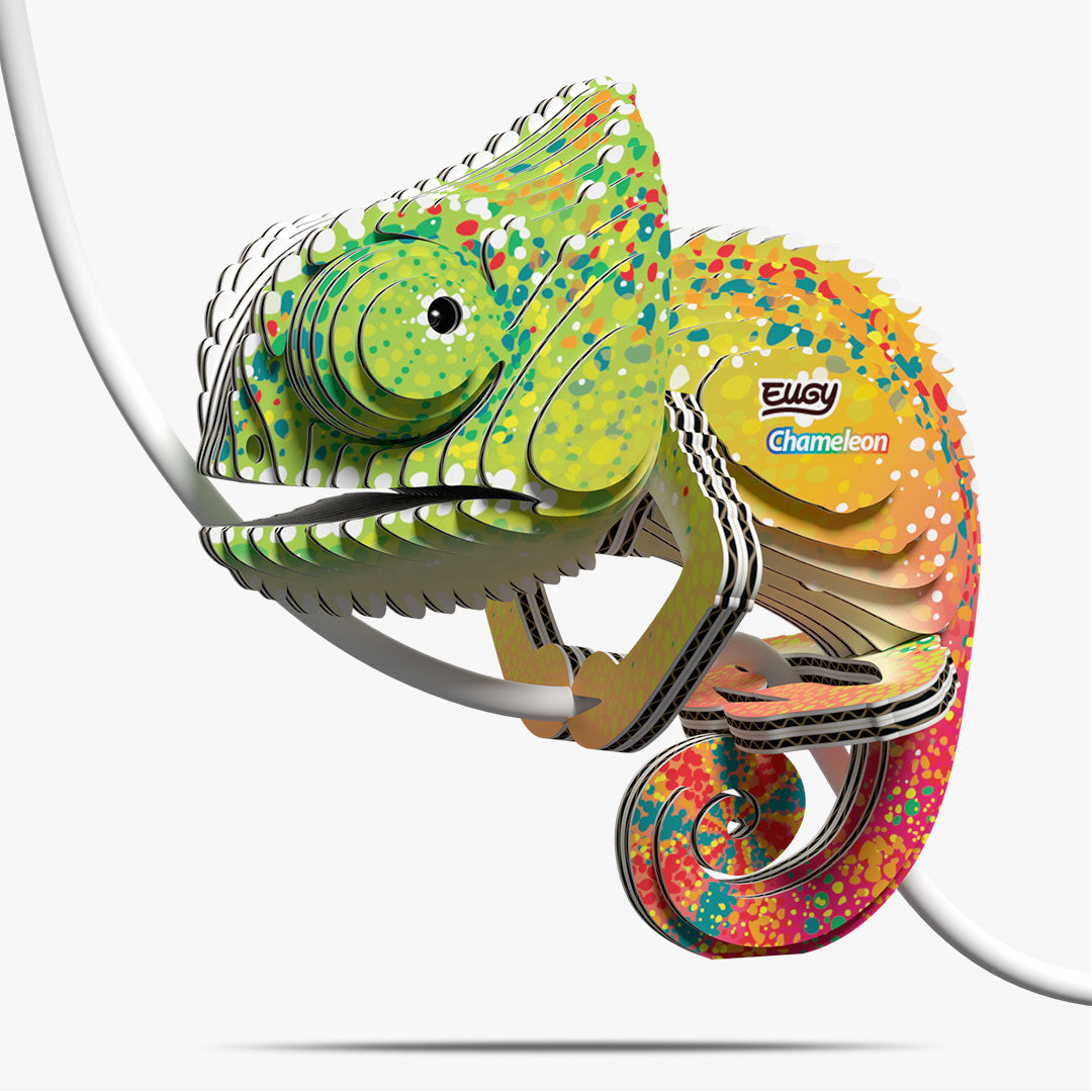 EUGY Chameleon sustainable 3D cardboard model kit